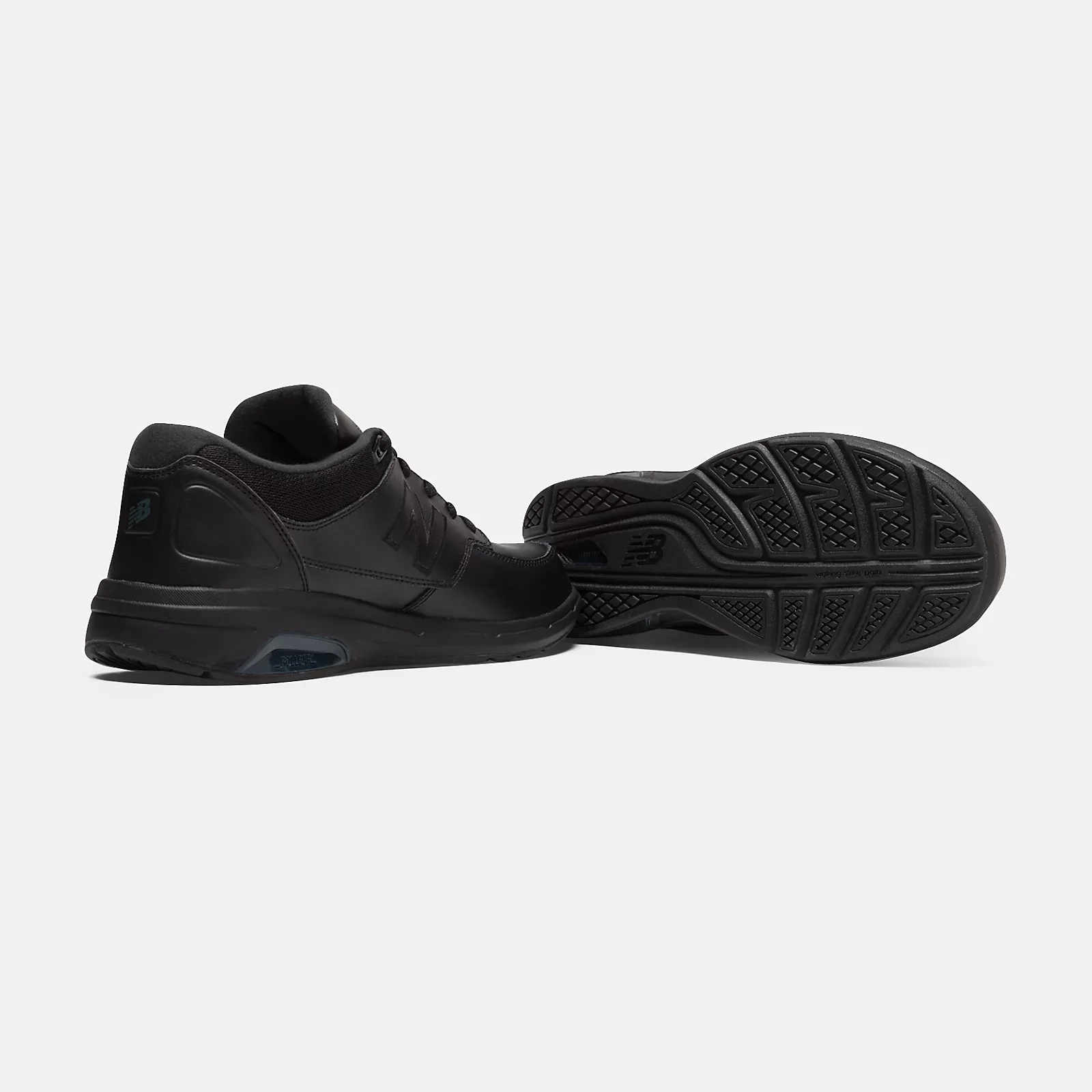 Mens Wide Fit New Balance MW813BK Walking Trainers - Image 6