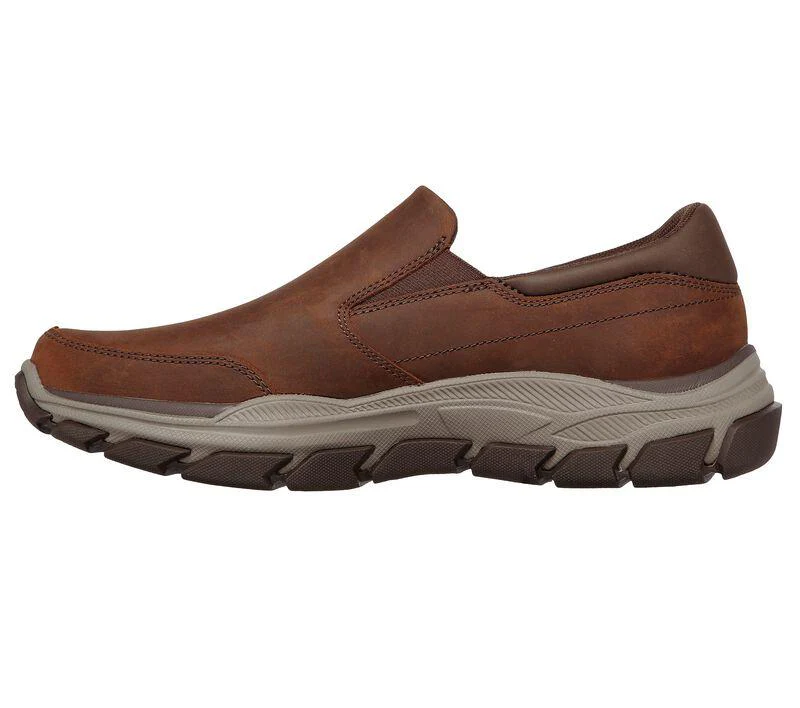 Men's Wide Fit Skechers 204480 Respected Calum Walking Trainers - Image 10