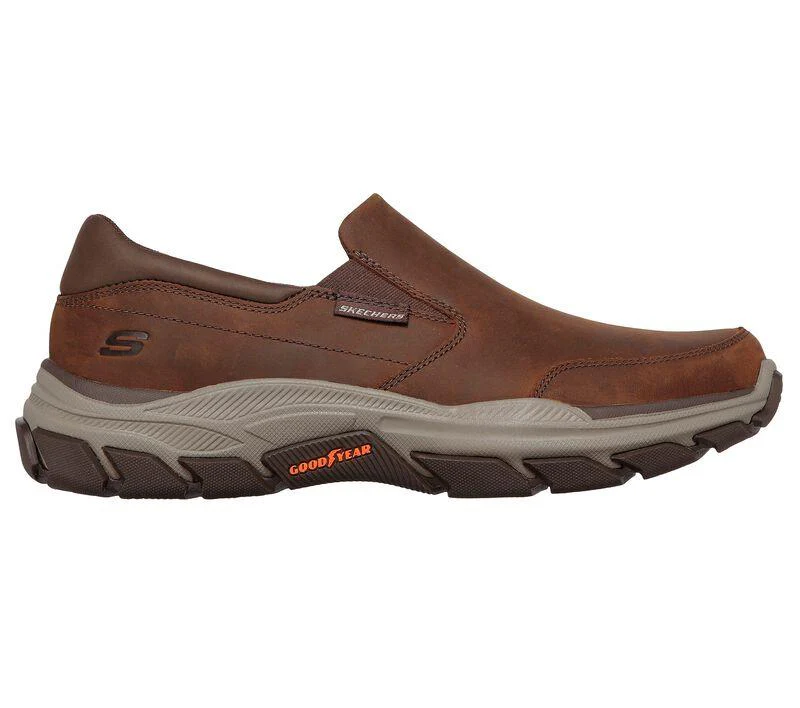 Men's Wide Fit Skechers 204480 Respected Calum Walking Trainers - Image 8