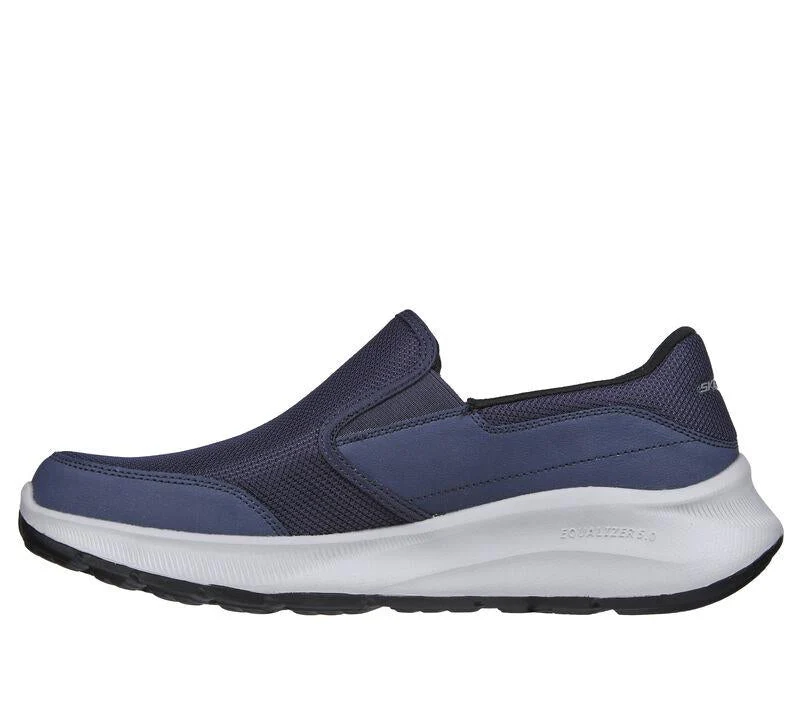 Men's Wide Fit Skechers 232515 Equalizer 5.0 Persistable Trainers - Navy - Image 4