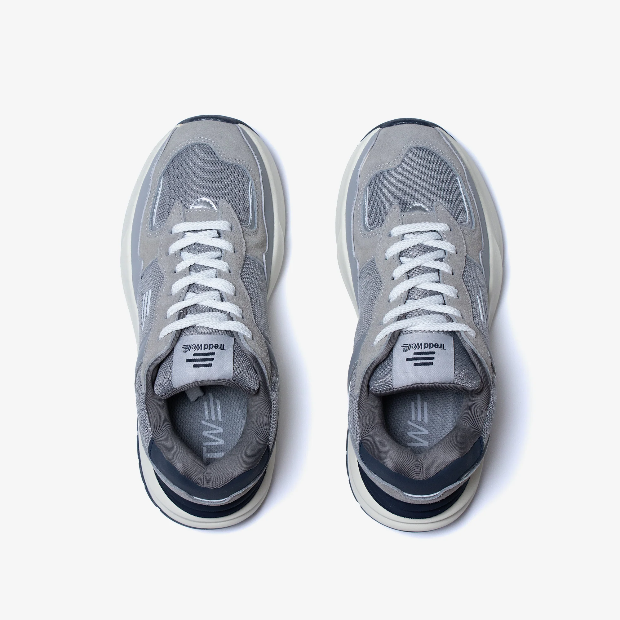 Men's Wide Fit Tredd Well Stoner Trainers - Image 5