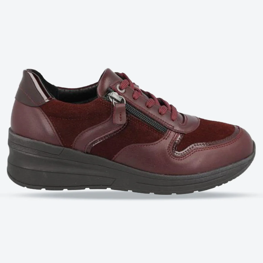 Women's Wide Fit DB Fleet Trainers - Image 10