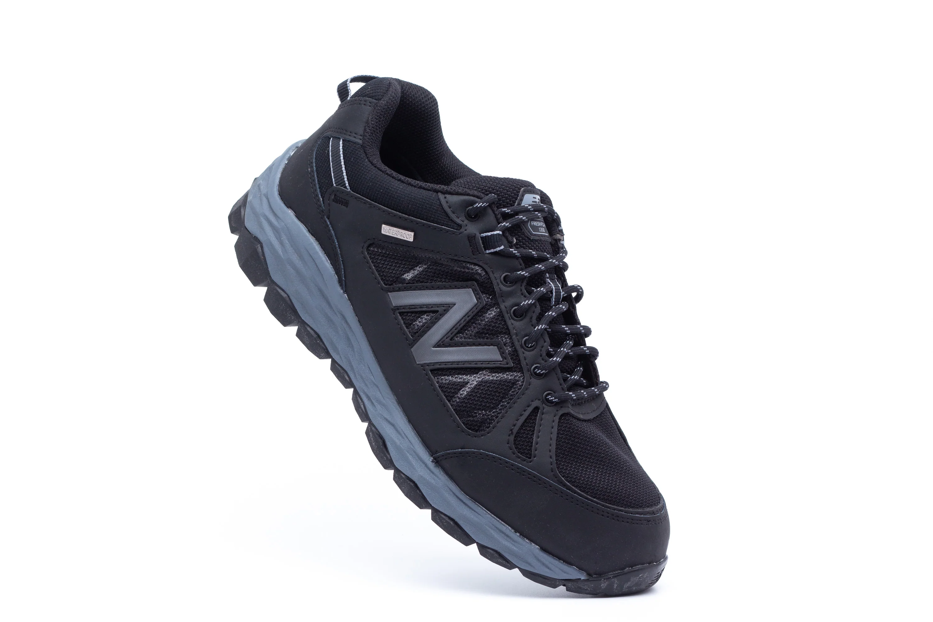 Women's Wide Fit Waterproof New Balance MW1350WL Fresh Foam Trainers - Image 6
