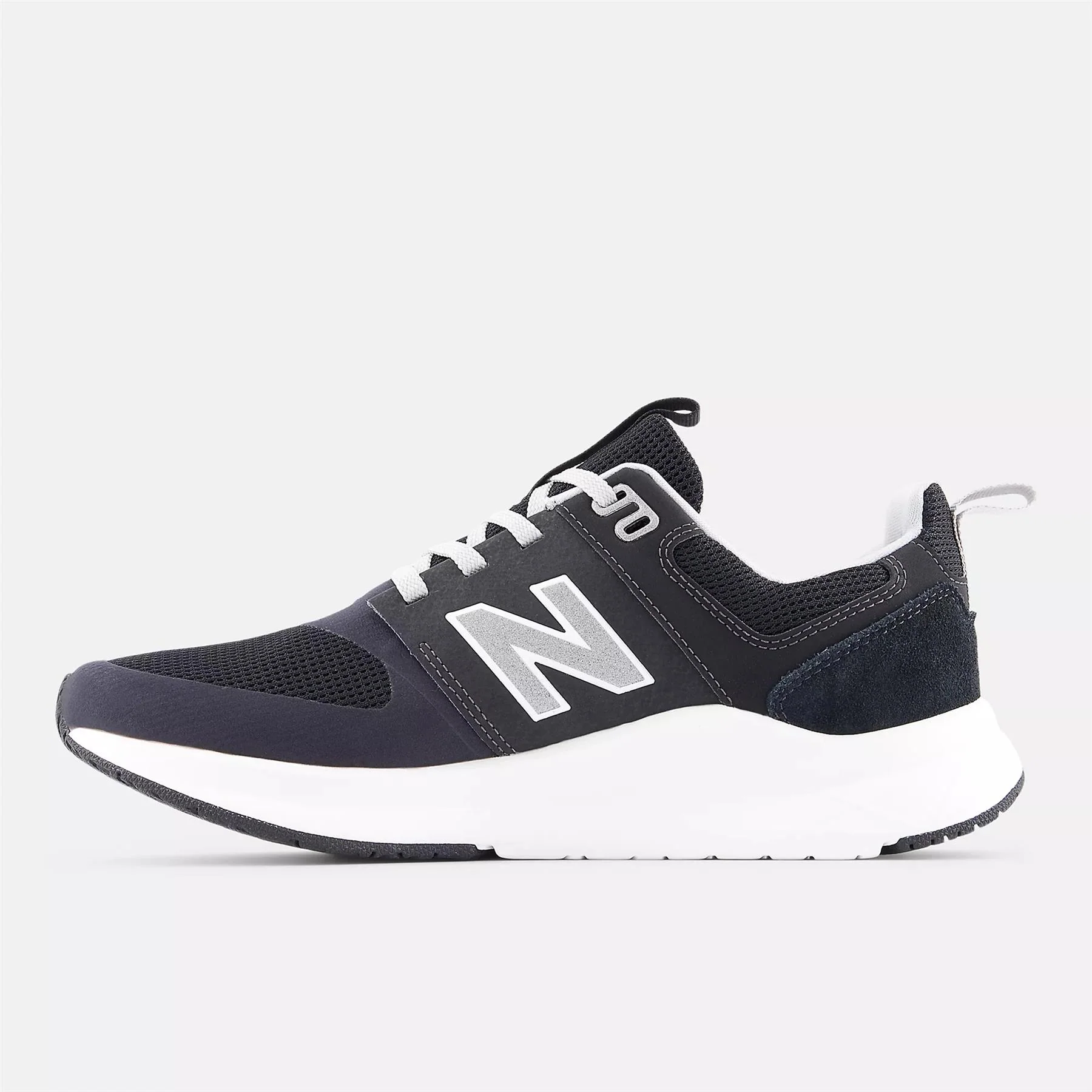Women's Wide Fit New Balance Dynasoft UA900DB2 Running Trainers - Image 5