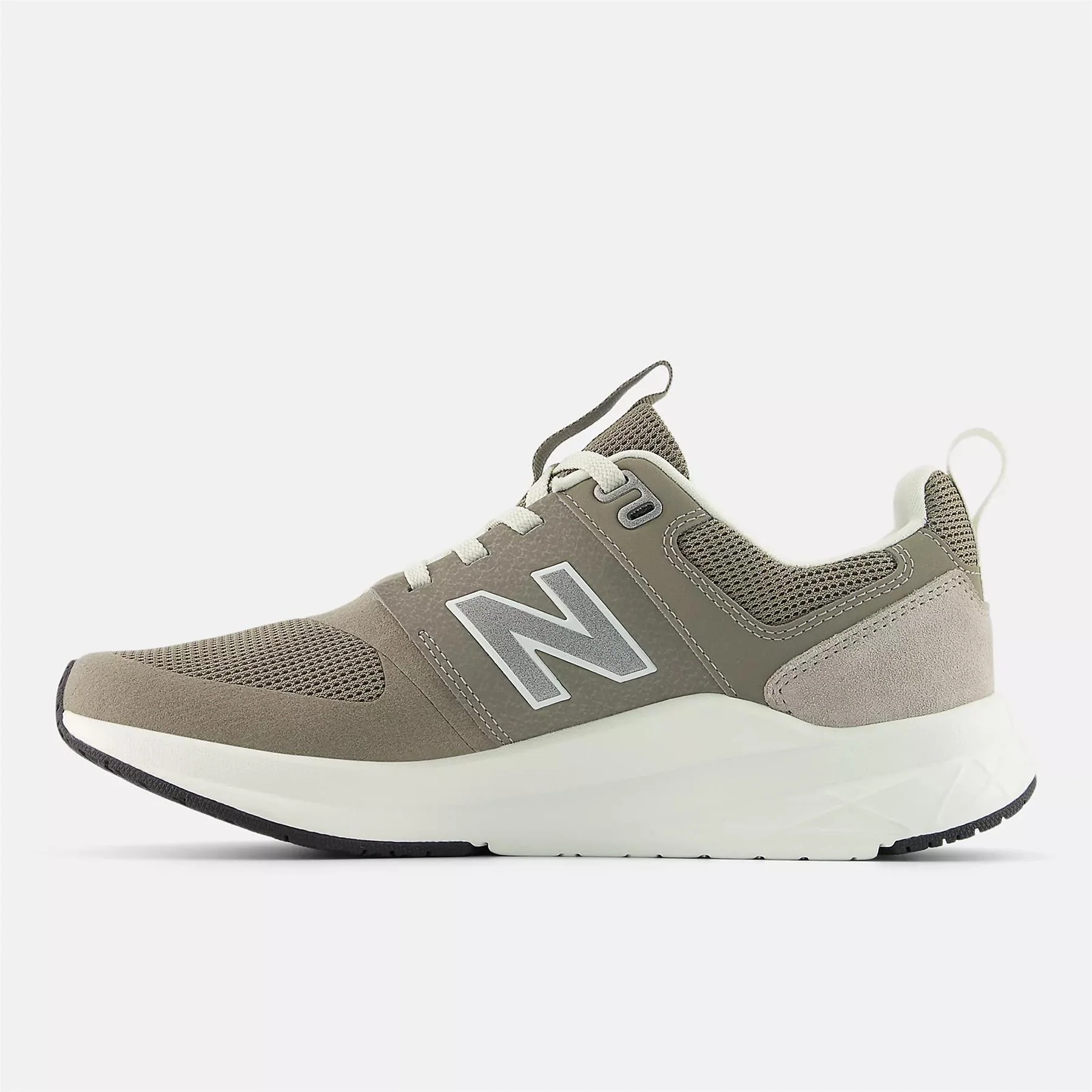 Women's Wide Fit New Balance Dynasoft UA900DC2 Running Trainers - Image 5